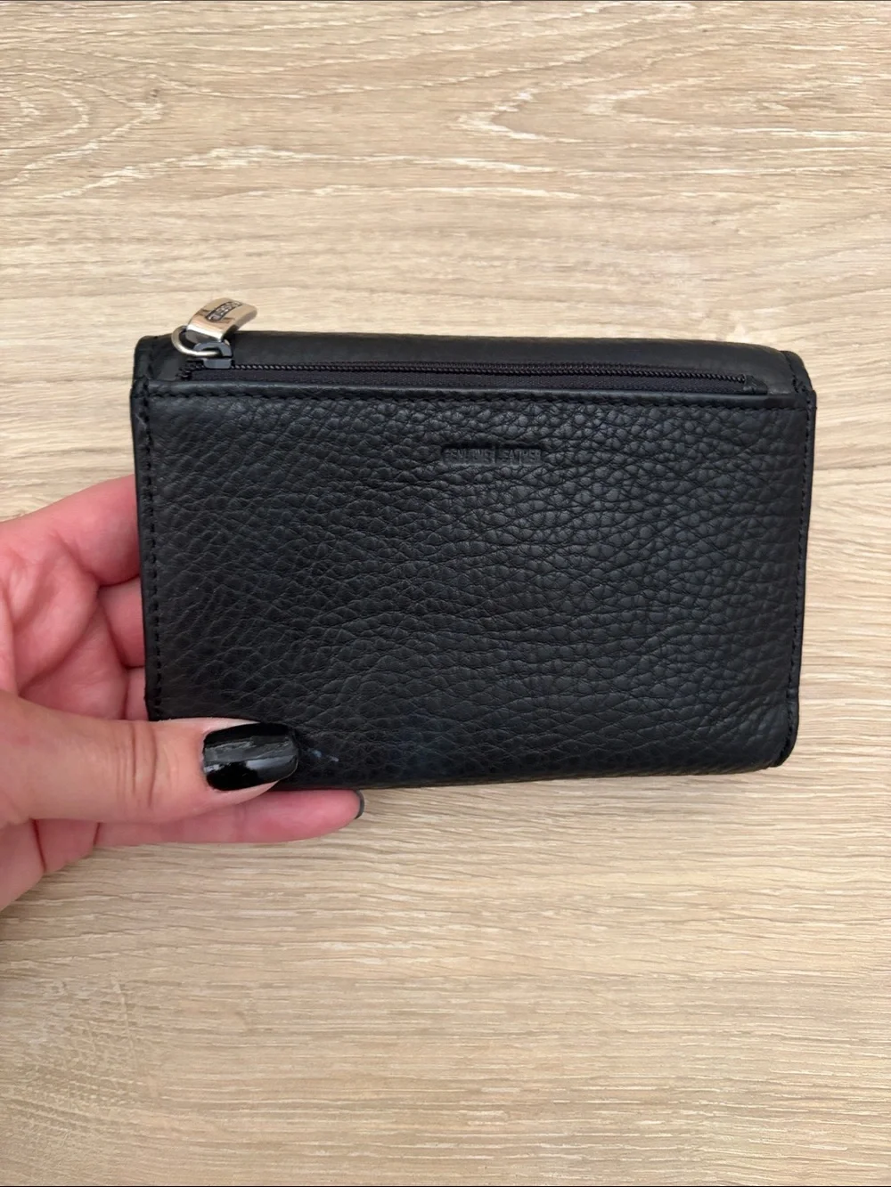 Fossil pebbled leather